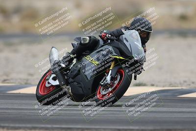 media/Nov-15-2025-Race Pace (Sat) [[8de605a2d8]]/Non Verified Riders (1st 20 Minutes)/Turn 4 (1010am)/